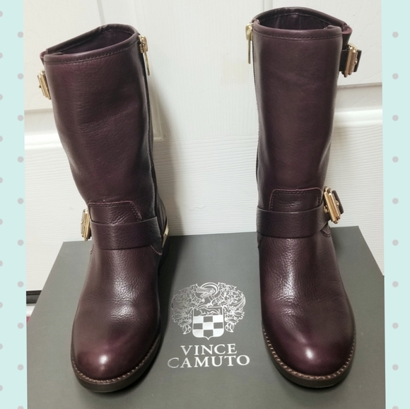 VINCE CAMUTO MID CALF LEATHER BOOTIES - Picture 3 of 8